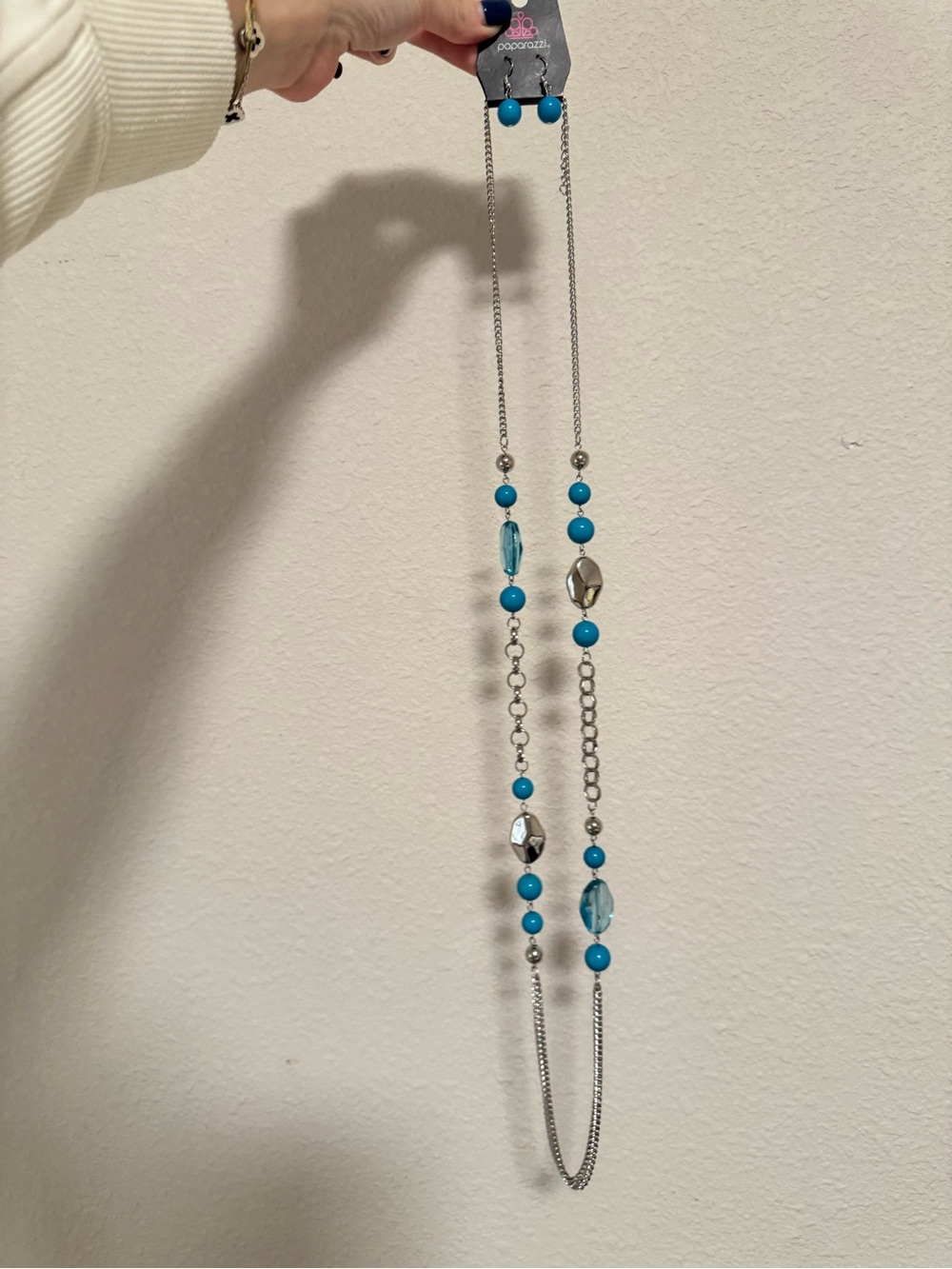 paparazzi Silver-Tone Necklace with Turquoise Blue Beads and Earrings - Picture 8 of 8